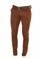 Pantaloni conici tip Zara Man - Model slim fit - stransi la glezna - Maro si Crem - Masuri: 30, 31, 32, 33, 34, 36 + curea cadou foto