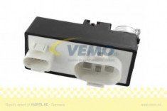 Releu, ventilator radiator VW PASSAT 2.0 - VEMO V15-71-0032 foto