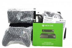 Consola Xbox One cu Kinect Senzor + 1 LUNA XBOX LIVE GOLD ** PRODUS NOU, SIGILAT, GARANTIE 24 LUNI ** foto