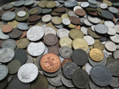 -- 22 -- Lot mare de monede vechi , 1 KILOGRAM bani vechi , cateva sute de monede romanesti si straine , colectie foto
