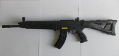 Pistol airsoft mitraliera M-16 foto