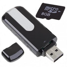 STICK USB SPION CU CAMERA SI MICROFON + BONUS CARD MICROSD 8 GB foto