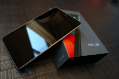 Vind Nexus 7 16 GB la cutie, impecabil, ocazie, negociabil foto
