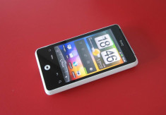 HTC Gratia ( Aria A6380 ) - smartphone Android - camera foto 5mp - Sense UI foto