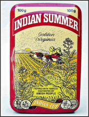 AuX: Cutie de colectie din tabla de la tutun de pipa marca INDIAN SUMMER, Golden Virginia, made in UK, stare foarte buna, veche de prin anii &amp;#039;80-&amp;#039;90! foto