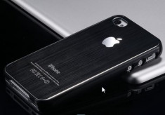 Husa Carcasa iPhone 4 Aluminiu. Eleganta! Glossy side. Negru foto