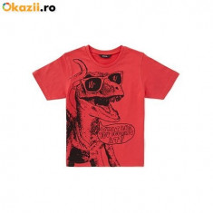 Nou! Tricou rosu cu dinozaur cool, marca George, baieti 12-13 ani foto