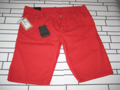 Pantaloni Scurti Dsquared Cod 6572PS - Lichidare Stoc foto