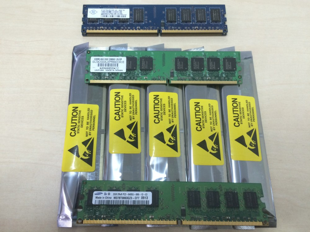 MEMORIE RAM CALCULATOR 1 x 2GB DDR2 800 MHZ PC2 6400 IEFTINA GARANTIE 12  LUNI | arhiva Okazii.ro