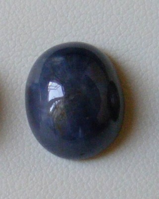 &amp;amp;gt;&amp;amp;gt;&amp;amp;gt;SAFIR NATURAL ALBASTRU SUPERB - MARE NETRATAT 12,40 ct. +++ REDUCERE foto