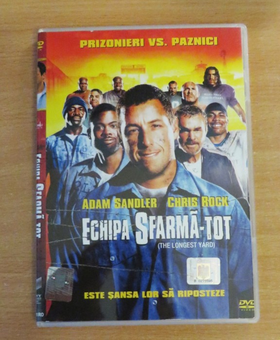 The Longest Yard (2005) DVD - Echipa Sfarma-Tot foto mare The Longest Yard (2005) DVD - Echipa Sfarma-Tot foto mare
