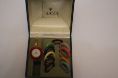 CEAS DE DAMA-MARCA GUCCI ORIGINAL ,CUTIA ORIGINALA,ARE 11 INELE COLORATE CARE SE SCHIMBA,-QUART foto