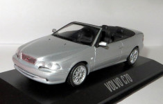 Minichamps Volvo C70 editie dealer 1:43 foto