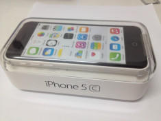 Cluj. Vand iPhone 5c alb 8gb liber de retea, in cutie sigilata, garantie internationala. foto