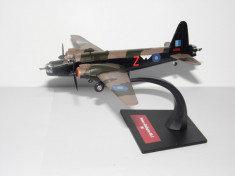 Macheta Avion Vickers Wellington MK.X - U.K - - 1/144- foto