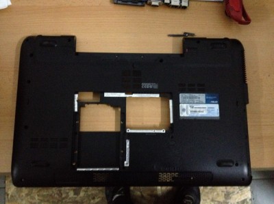 Bottomcase Asus X72J A46.14 foto