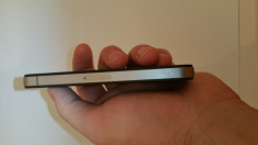 VAND IPHONE 4 32GB BLACK NEVERLOCKED foto