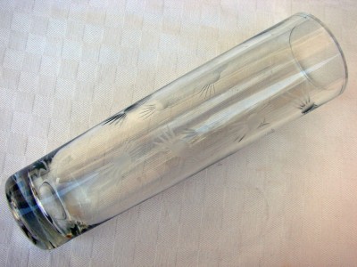 Frumoasa vaza de colectie, gravata cu motive florale (3) foto