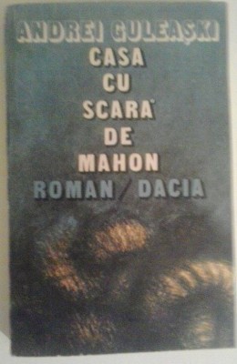 ANDREI GULEASKI - CASA CU SCARA DE MAHON foto