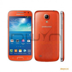 Telefon mobil Samsung i9195 Galaxy S4 Mini 8GB LTE Orange foto