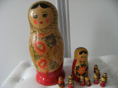 Superb set de papuse Matrioska, made in URSS, 35 cm inaltime si 14,5 cm, stare perfecta , de colectie/decor. foto