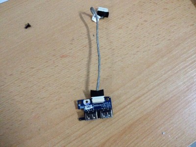 Conector USB Acer Aspire 5737Z A47.15 foto