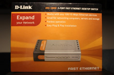 D-Link DES-1005D switch 5 porturi foto