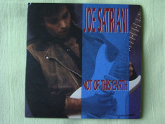 JOE SATRIANI - Not Of This Earth - C D Original ca NOU foto