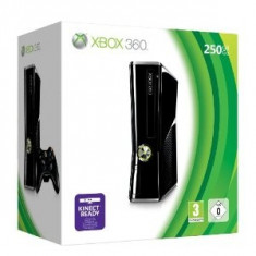 Consola Xbox 360 250Gb Elite Slim foto