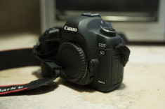 Canon 5D Mark II ca nou 2500 cadre foto