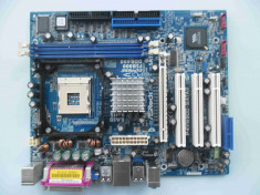 Placa de baza Asrock P4VM900-SATA2 FSB 800 SATA DDR1 PCI Express Video onboard socket 478 foto