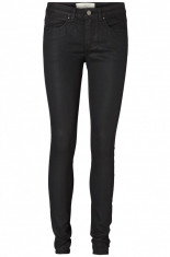 Pantaloni cu aspect ceruit Vero Moda - 10118678 - negru foto