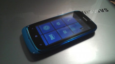 Nokia Lumia 610 Blue foto