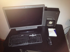 Dell optiplex 760 + dell SP2208WFP foto