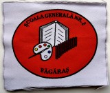 ROMANIA ECUSON EMBLEMA PENTRU SACOU SCOALA GENERALA NR 2 FAGARAS, 80 x 65 mm **