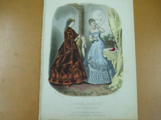 Moda costum rochie palarie gravura color La mode illustree Paris 1867 foto