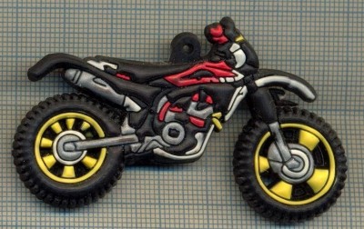 ATAM2001 723 - TEMATICA MOTOCICLISM - PLACHETA PLASTIC + MAGNET, PENTRU FIXARE DECORATIVA, PE FRIGIDER(PE ORICE SUPORT METALIC) -starea care se vede foto