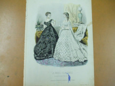 Moda costum rochie evantai gravura color La mode ilustree Paris 1868 foto