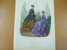 Moda costum rochie palarie gravura color La mode illustree Paris 1869 foto