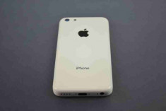 iPhone 5C, 8G, codat orange nou, accept si unele schimburi foto