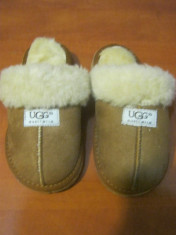 MEGA REDUCERE!!!!PAPUCI UGG IMBLANITI COPII--MARIMI 30---- foto