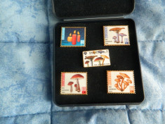 SET 5 INSIGNE - HELVETIA - PRO JUVENTUTE 1994 - ELVETIA foto