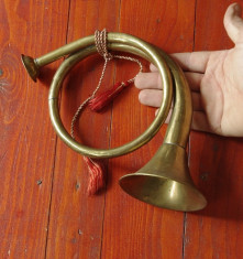 Instrument vechi de suflat - goarna - alama !!! foto