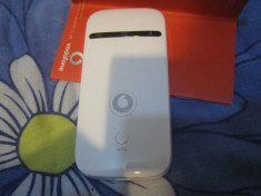 Modem 3G router HSPA+ 21,6 Mbps WI-Fi hotspot ZTE R206-Z Vodafone foto