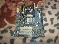 Placa de baza ASRock P4VM800 foto