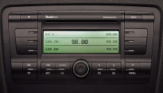 Mp3 Player Stream Original Skoda Octavia 2 foto