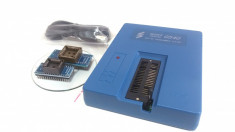 PROGRAMATOR MEMORII EPROM MCU GAL PIC PE USB GENIUS G540 + SET COMPLET ADAPTOARE foto