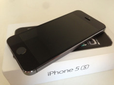 APPLE IPHONE 5S 16GB SPACE GREY stare impecabila , NEVERLOCKED , PACHE COMPLET foto