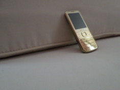 nokia 6700 clasic c gold foto