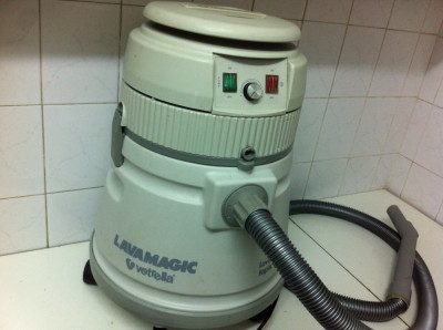 Aspirator Profesional Marca Vetrella LAVAMAGIC W/D foto